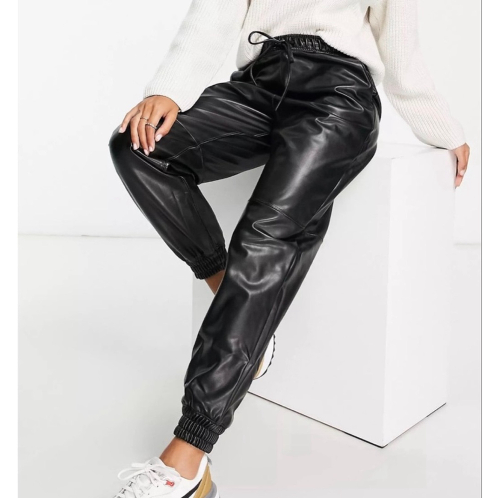 Abercrombie & Fitch vegan leather jogger pants size XS